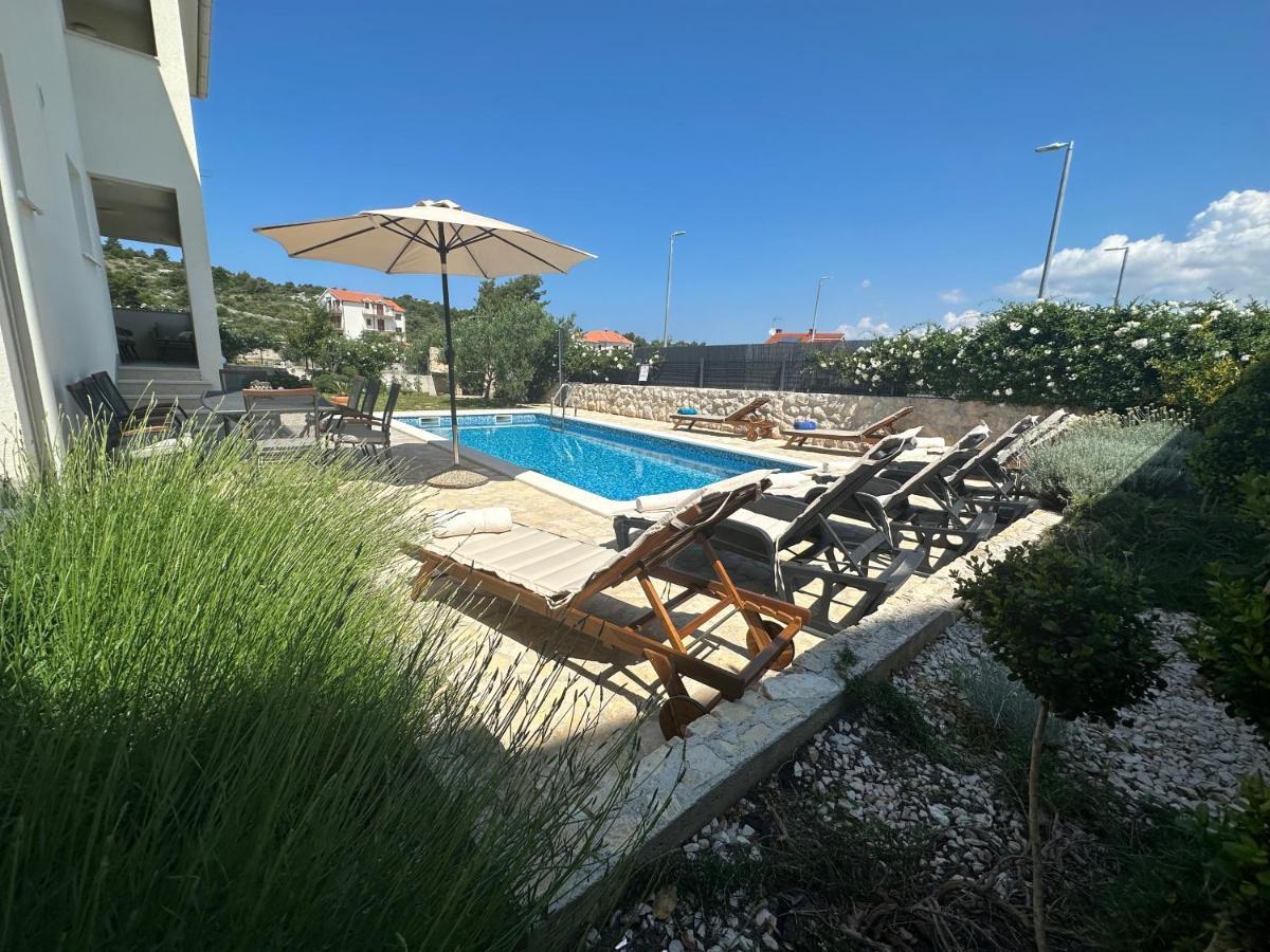 Holiday Home Mb Razanj Exterior photo